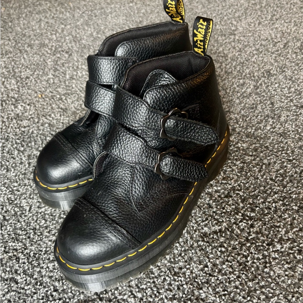 Platform Dr.Martens Boots